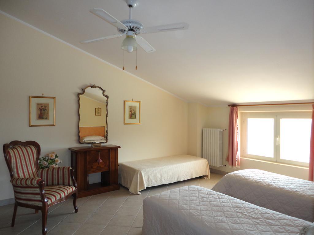 Casa Adriana Apartment Penne Ngoại thất bức ảnh